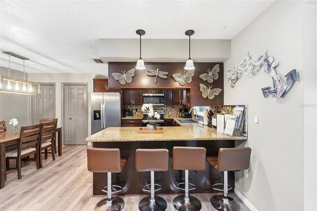 Photo of 2460 BEACON GROVES BOULEVARD