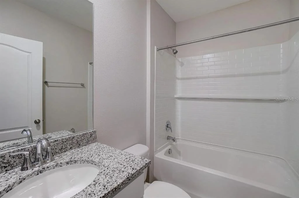 Photo of 604 BROADOAK DRIVE