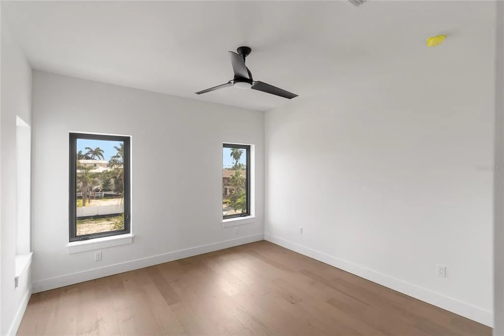 Photo of 569 BAYVIEW DRIVE