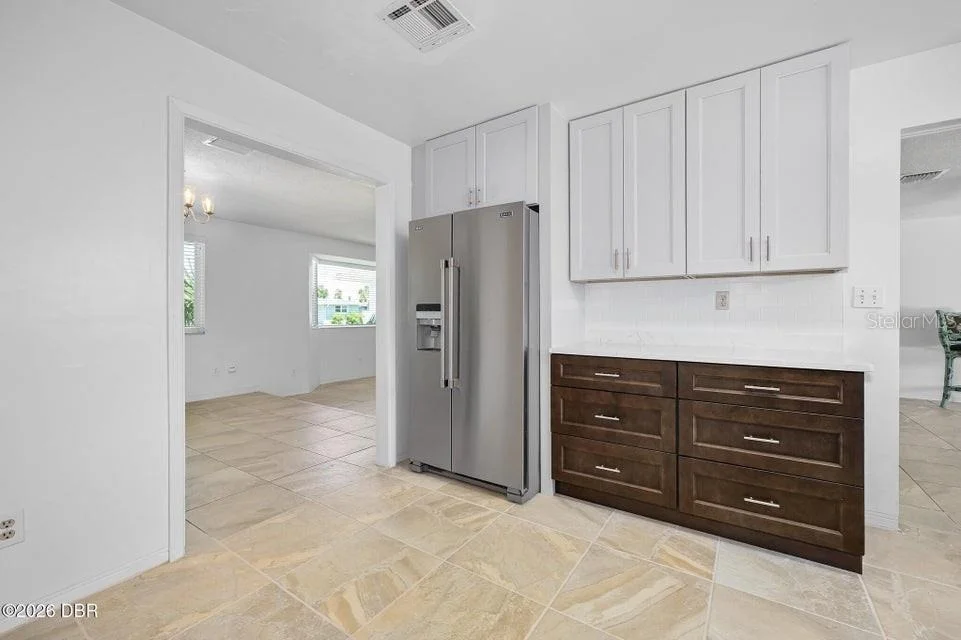 Photo of 190 ELLICOTT DRIVE
