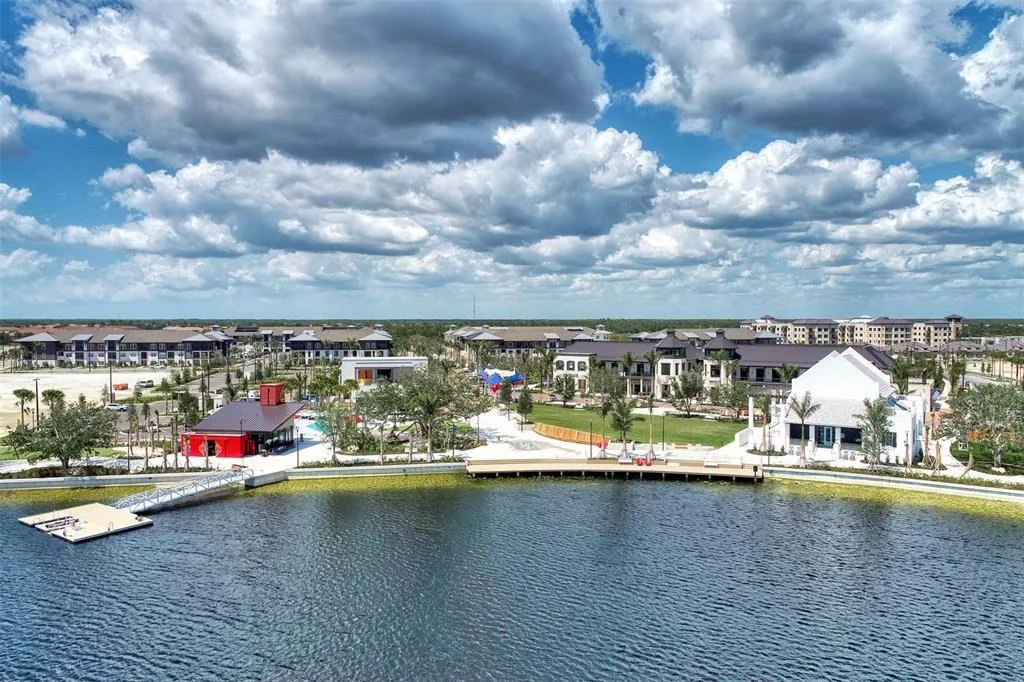 Photo of 565 PARK ESTATES SQUARE