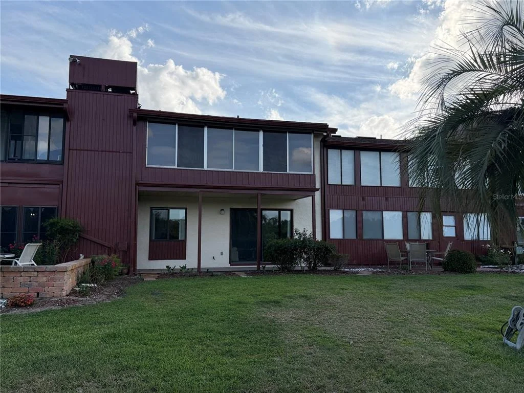 Photo of Unit A at 656 MIDWAY DRIVE