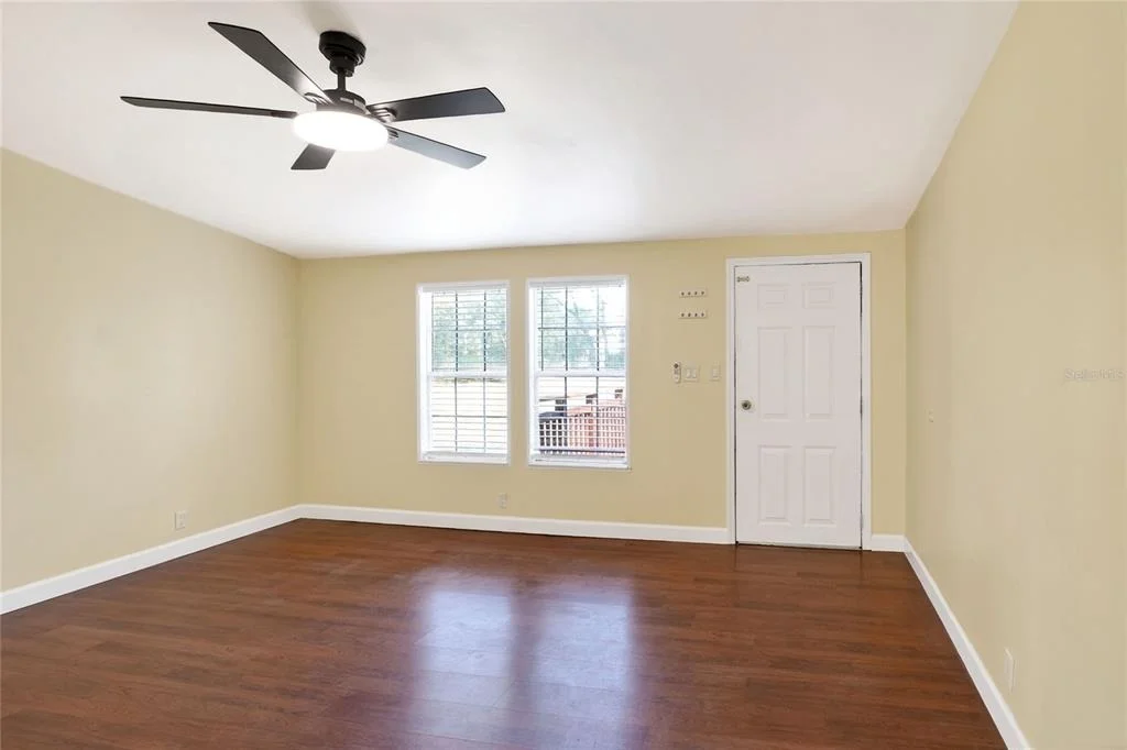 Photo of 321 KENT ROAD