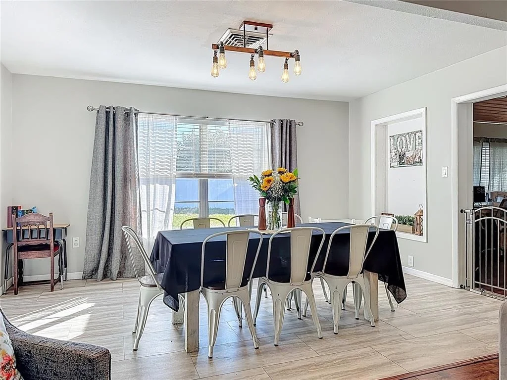 Photo of 1521 BANYAN DR.