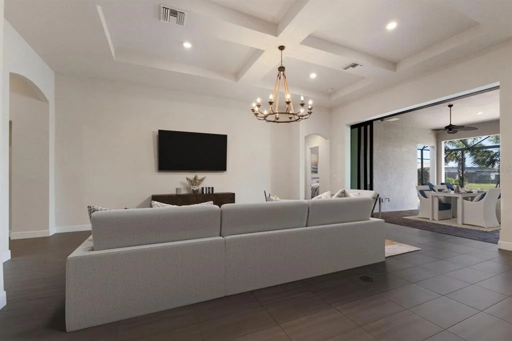 Photo of 712 SIGSBEE LOOP