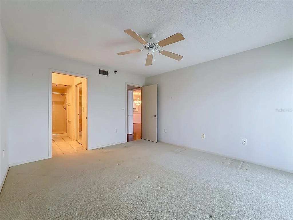 Photo of Unit 607 at 3740 PINEBROOK CIRCLE