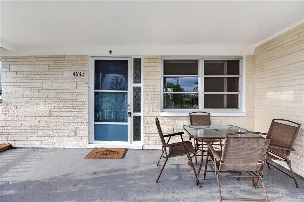 Photo of 4843 CALAIS DRIVE
