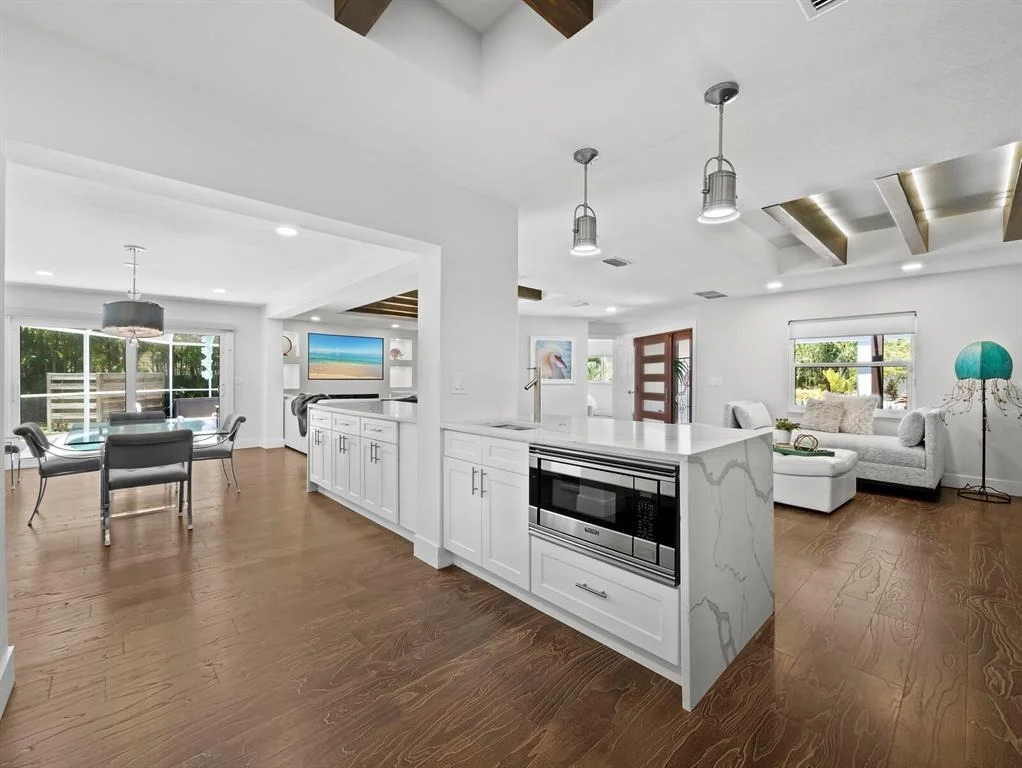 Photo of 622 TROPICAL CIRCLE