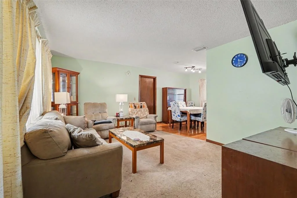 Photo of 2815 LINDEN TREE STREET