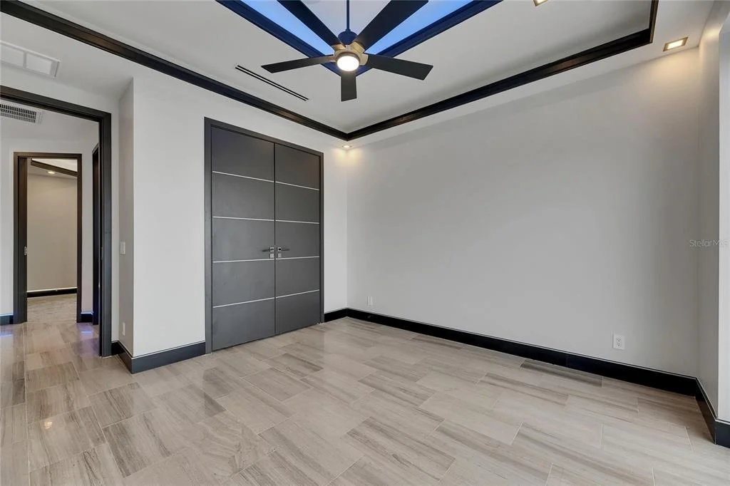 Photo of 6528 SIMONE SHORES CIRCLE