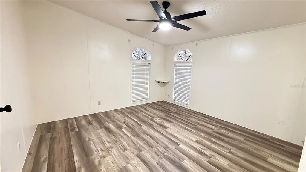 Photo of 10404 BRUSSELS DRIVE
