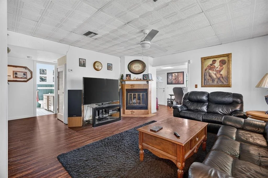 Photo of 1865 CEDARWOOD DRIVE
