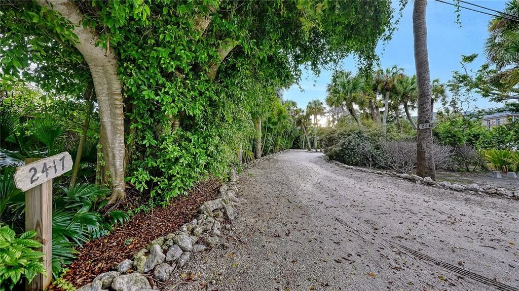 Photo of 2417 CASEY KEY ROAD