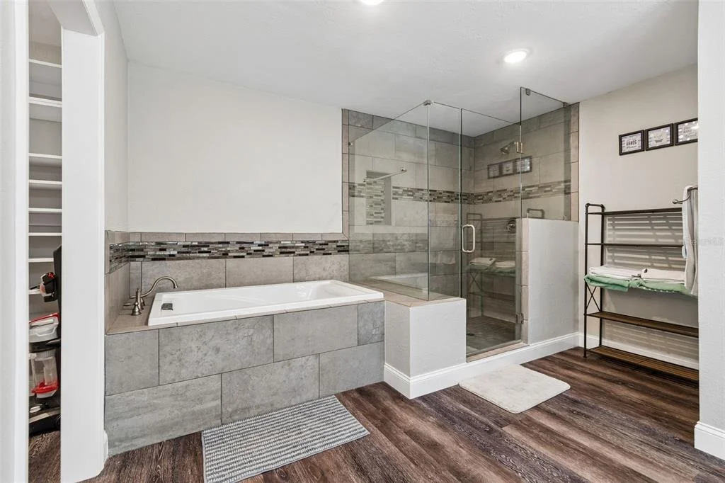 Photo of 9901 BAY DRIVE