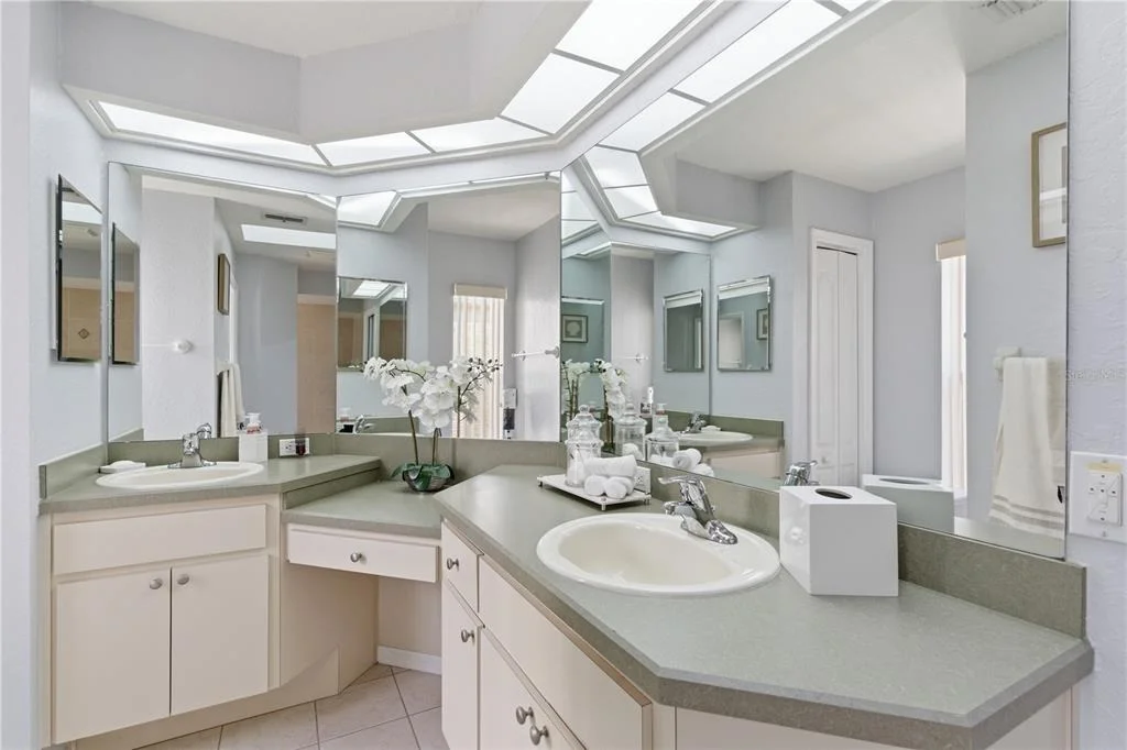 Photo of 295 ROYAL PALM WAY