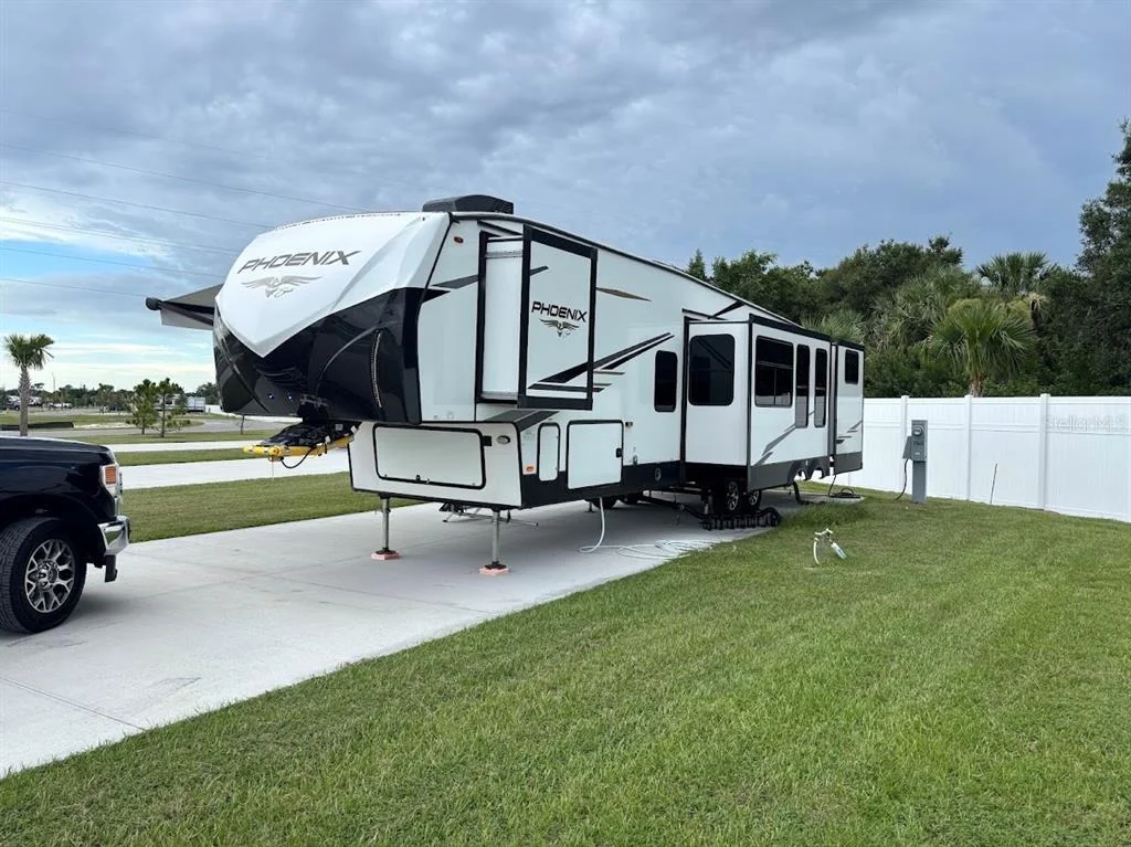 Photo of Unit LOT350 at 350 HORIZON ROAD