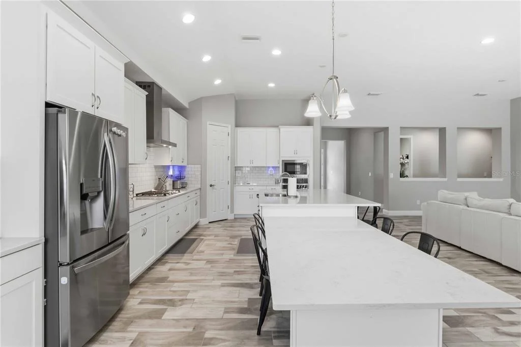 Photo of 7526 PARADISO DRIVE