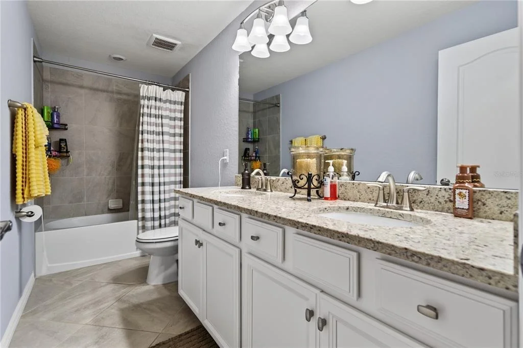 Photo of 17618 POLO TRAIL
