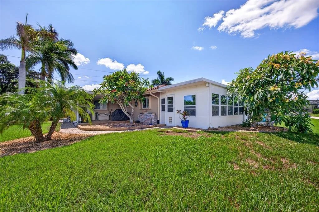 Photo of 359 BAL HARBOR BOULEVARD