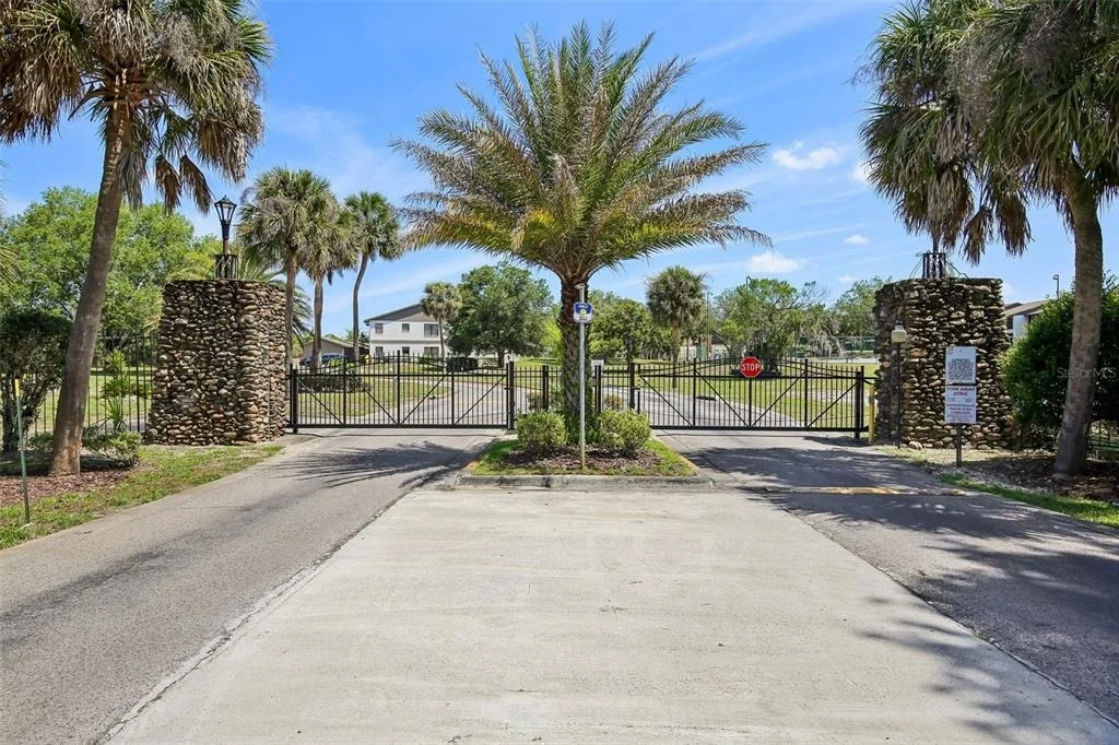 Photo of 6413 RIVER LODGE LANE