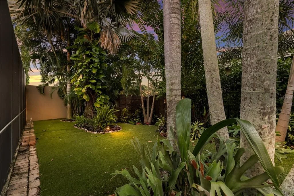 Photo of 8705 52ND DRIVE E