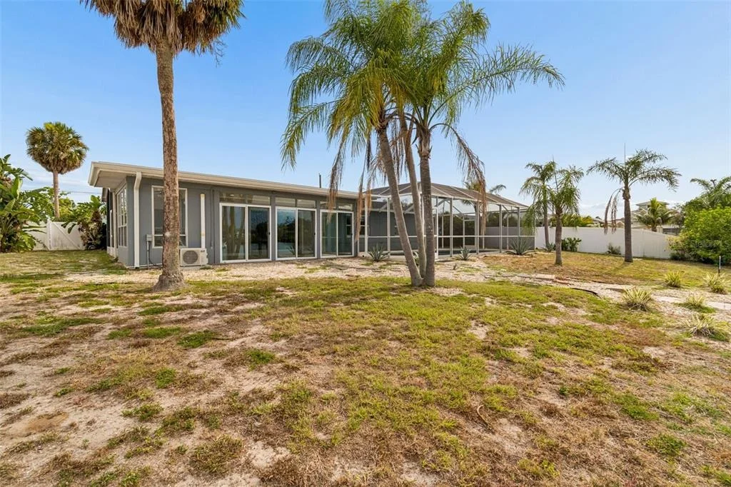 Photo of 729 SPANISH MAIN DRIVE