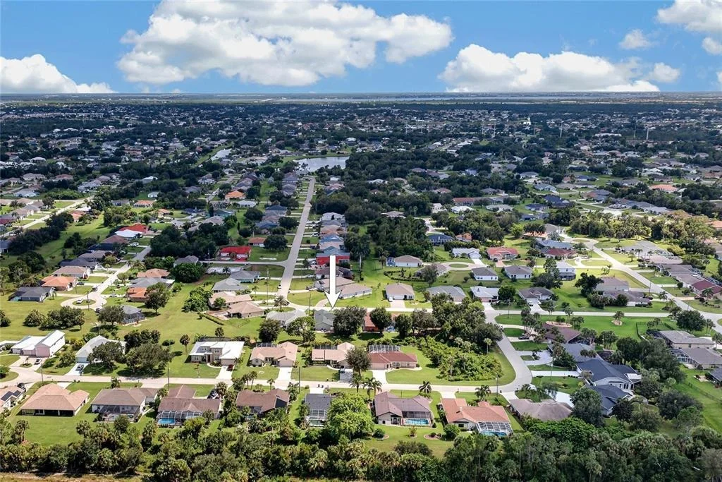 Photo of 86 SANTAREM CIRCLE
