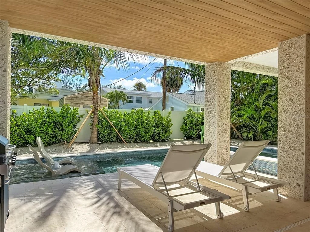 Photo of 2918 GULF DRIVE