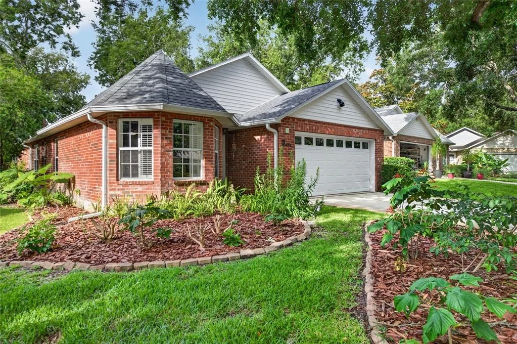 Photo of 18 OAK VILLAGE DRIVE