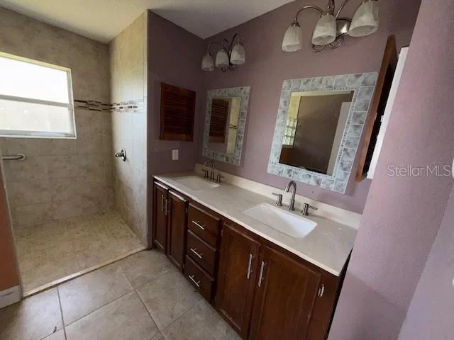 Photo of 1235 ODONIEL LOOP S