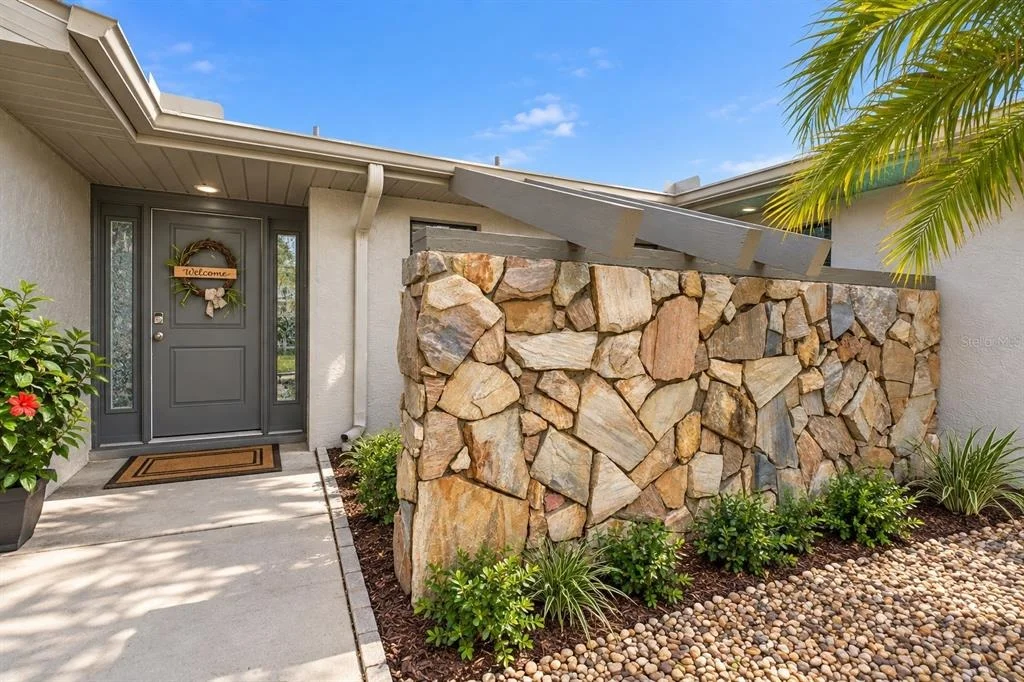 Photo of 4108 DAISY DRIVE