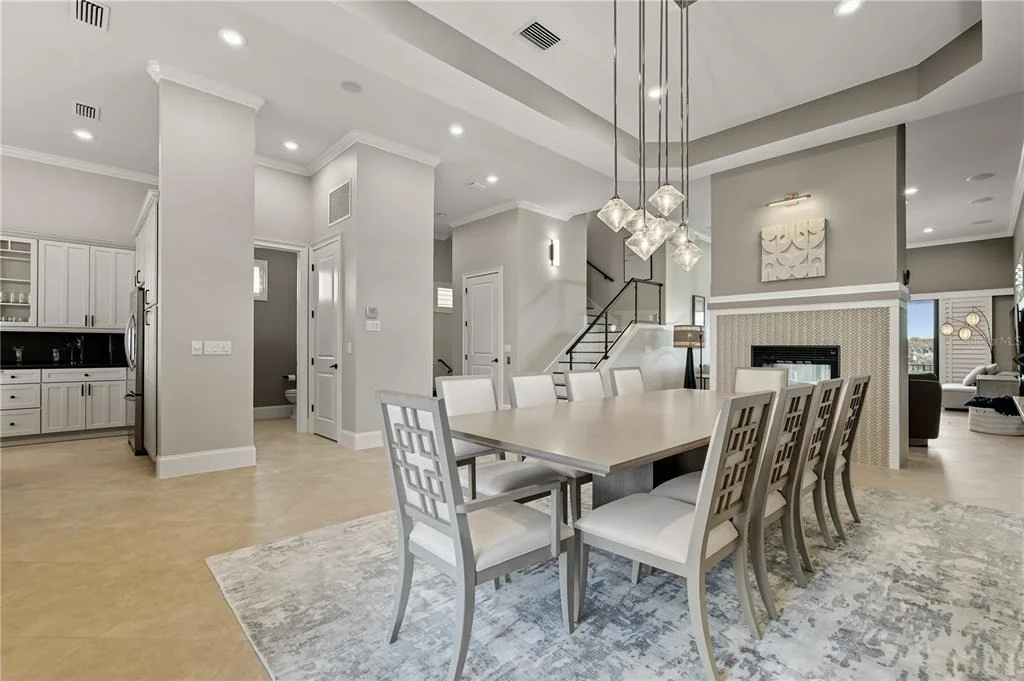 Photo of 355 OCEAN CREST DRIVE