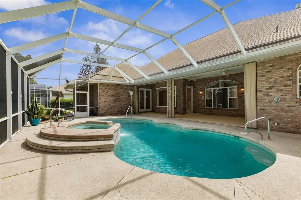Photo of 47 CAMBRIDGE TRACE