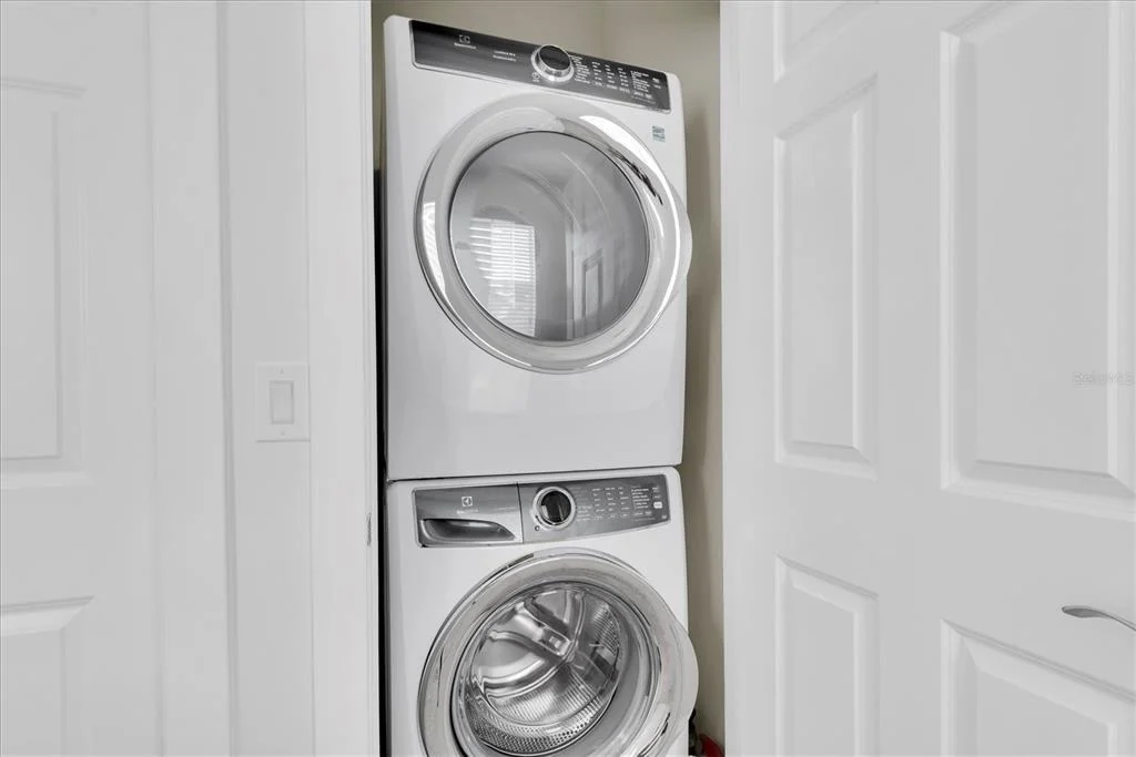 Photo of 208 CUTLASS WAY