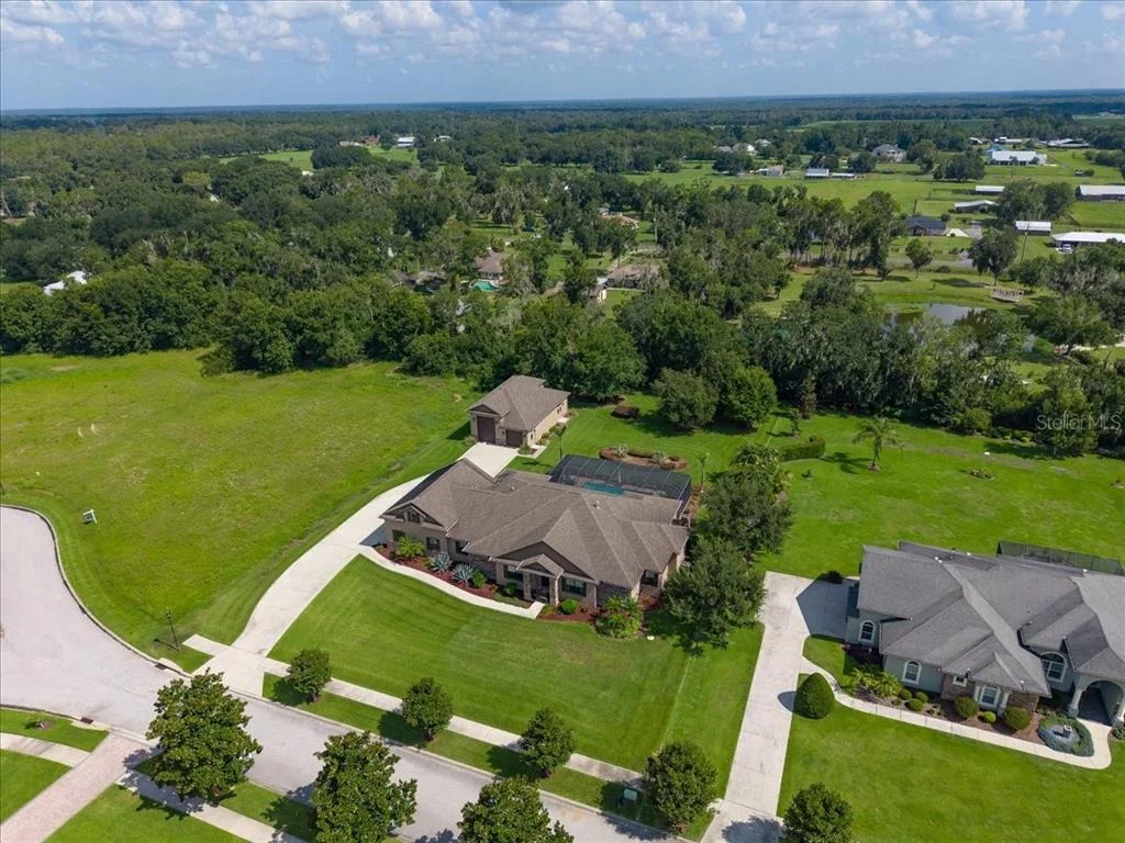 Photo of 408 HAWK TALON DRIVE