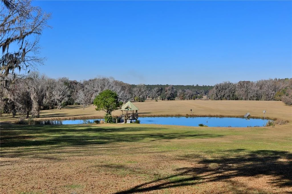 Photo of 15551 NW HIGHWAY 225