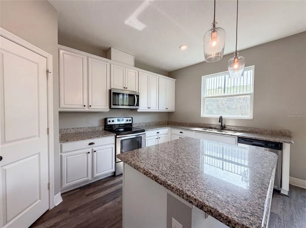 Photo of 10029 WEATHERS LOOP