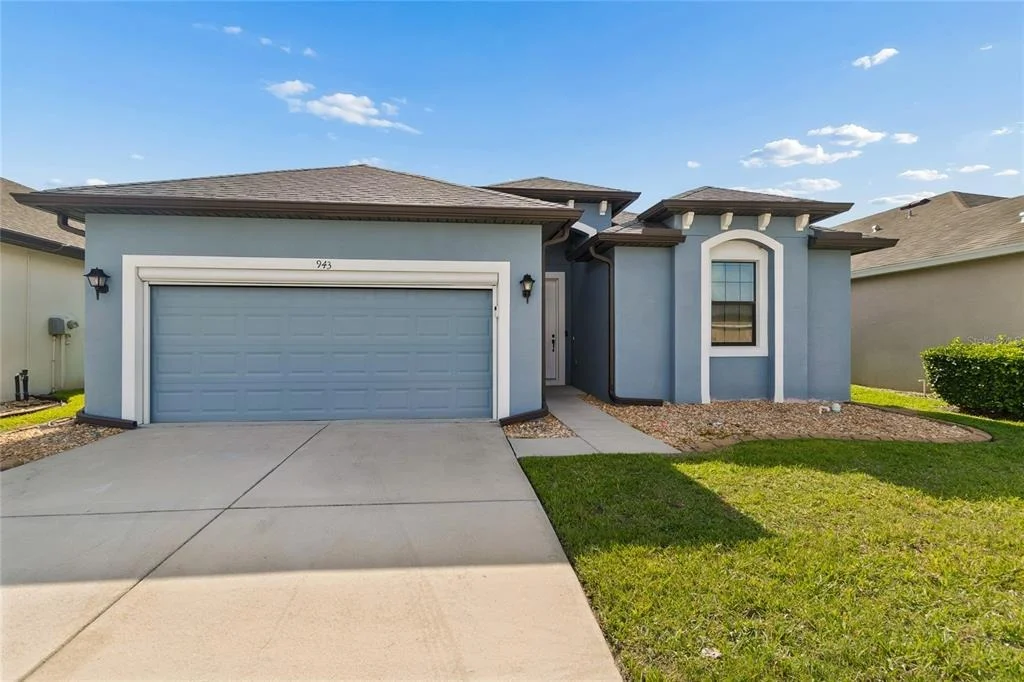 Photo of 943 OLD WINDSOR WAY