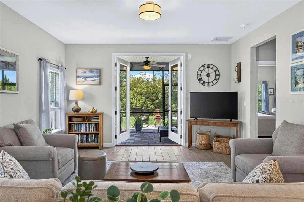 Photo of 106 NIGHTHAWK LANE