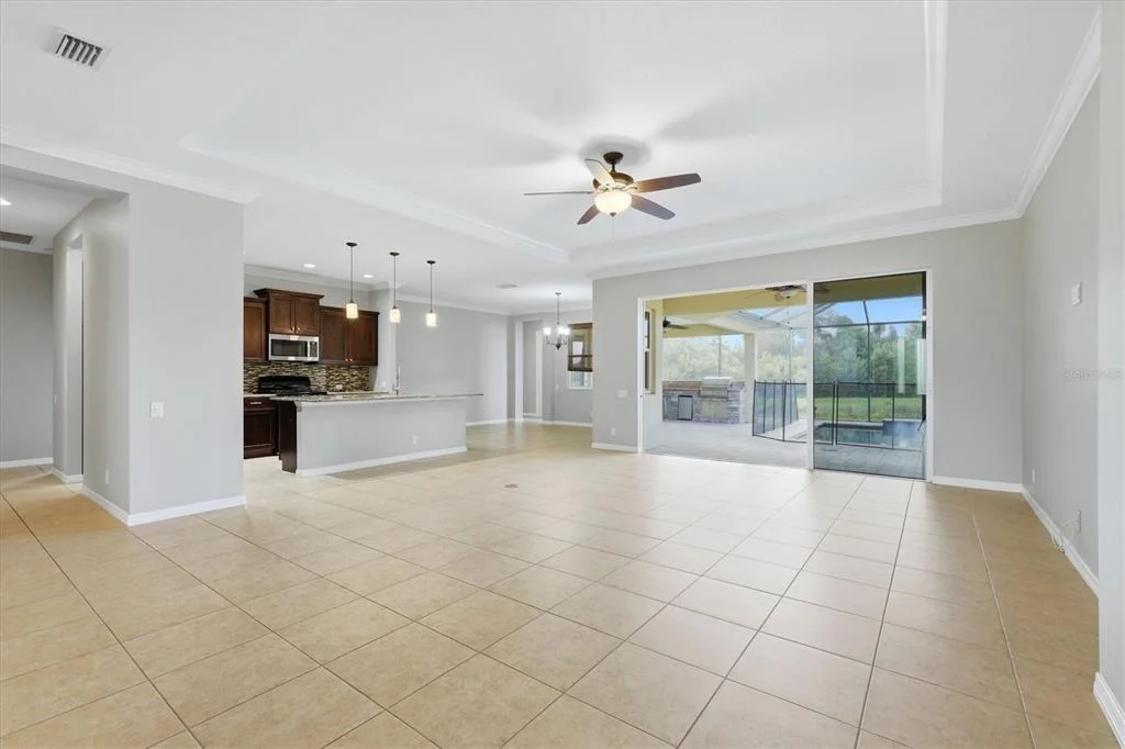 Photo of 640 HONEYFLOWER LOOP