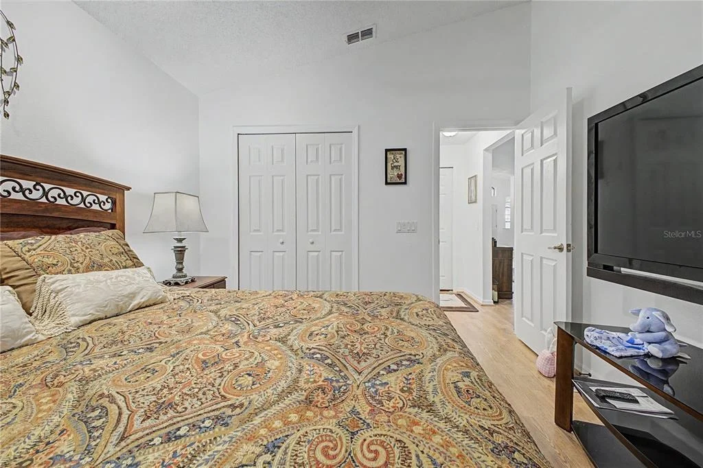 Photo of 11408 DEERCROFT COURT