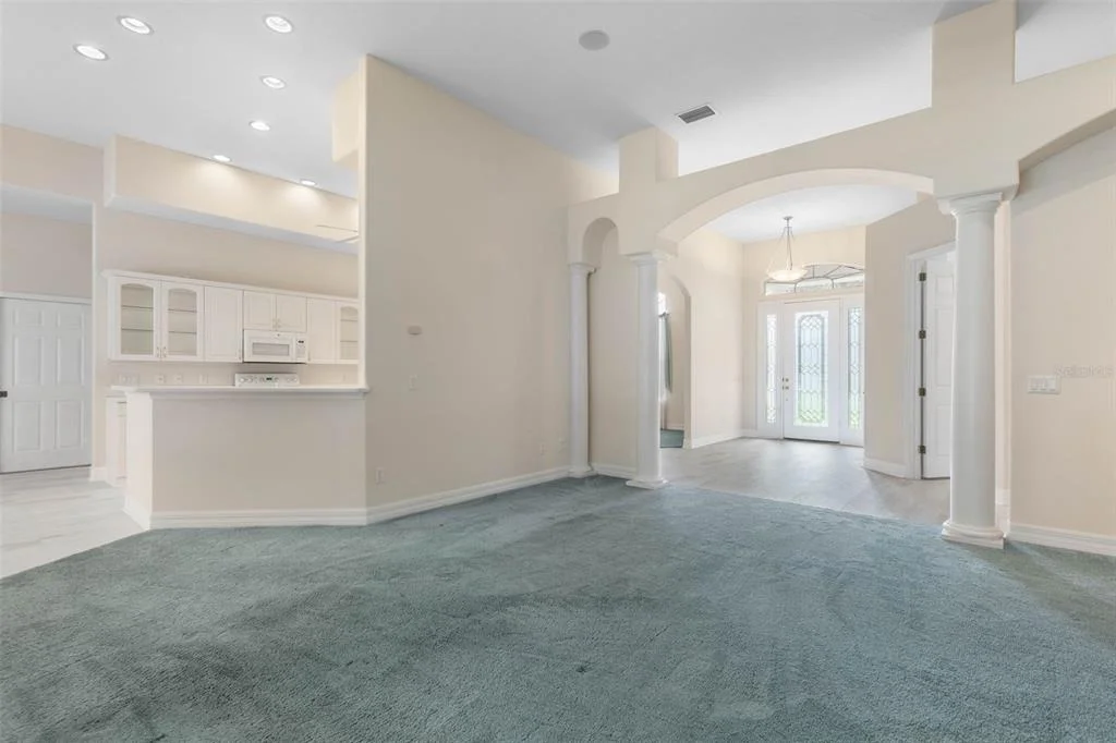 Photo of 47 CAMBRIDGE TRACE