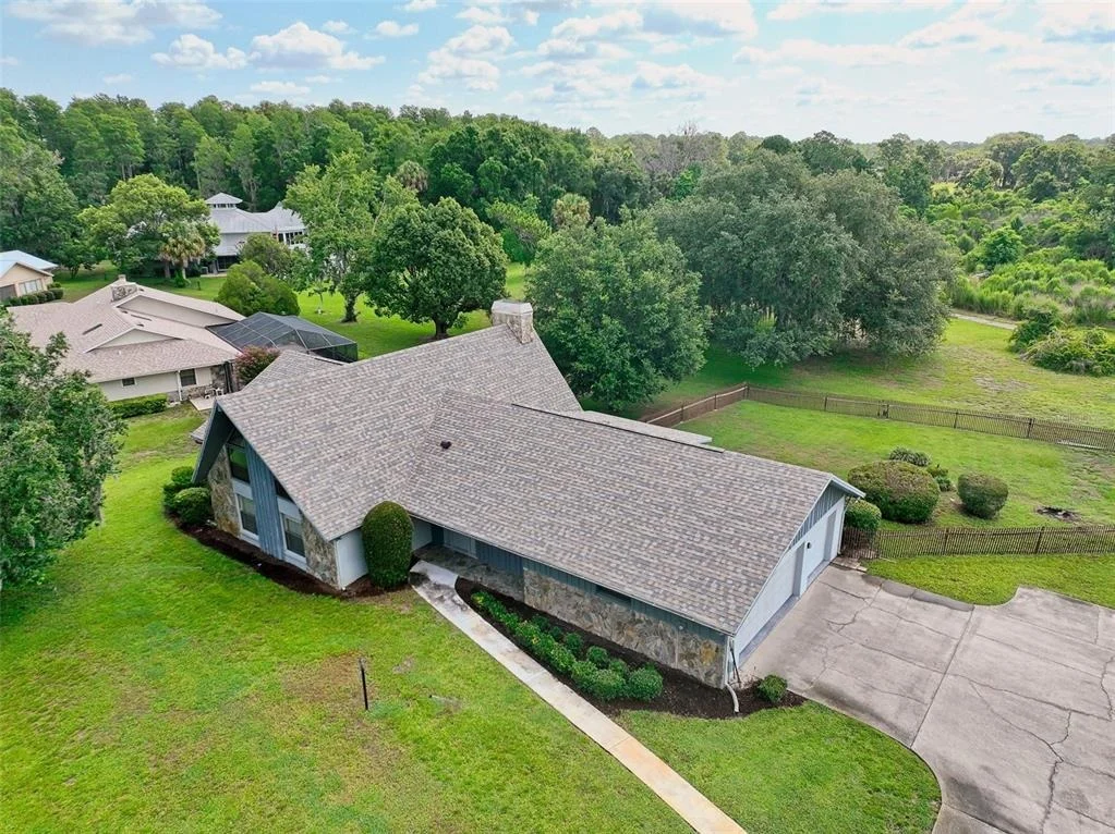 Photo of 821 N GOLF COURSE DRIVE