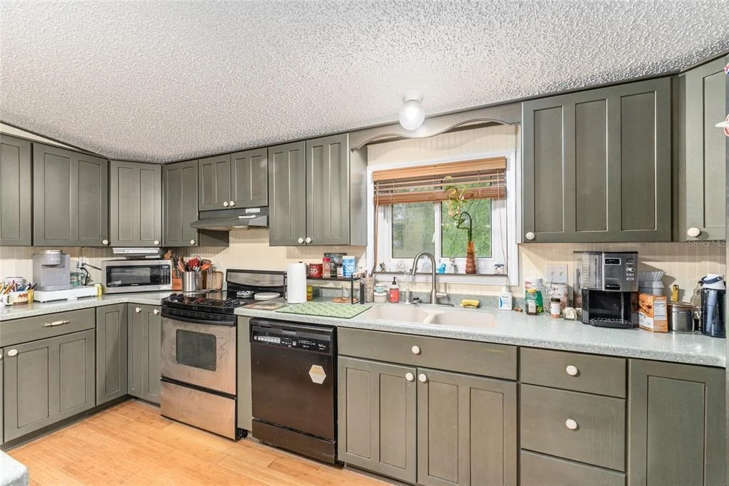 Photo of 10831 NW 10TH PLACE