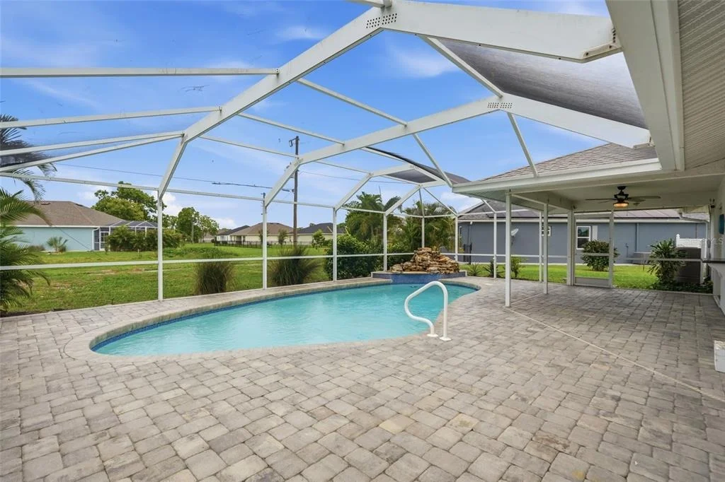Photo of 25449 DOREDO DRIVE