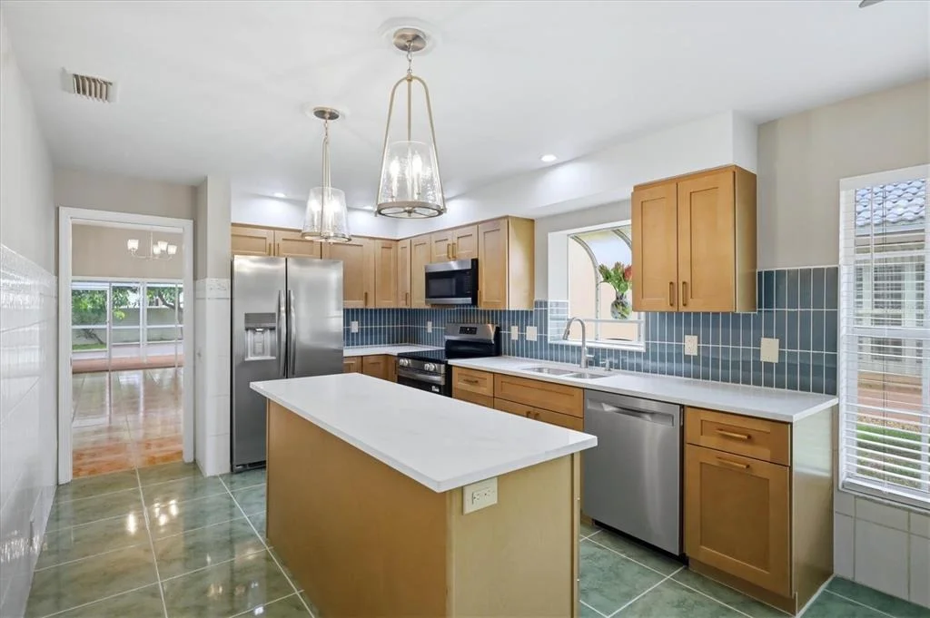Photo of 4738 DUNDEE DRIVE