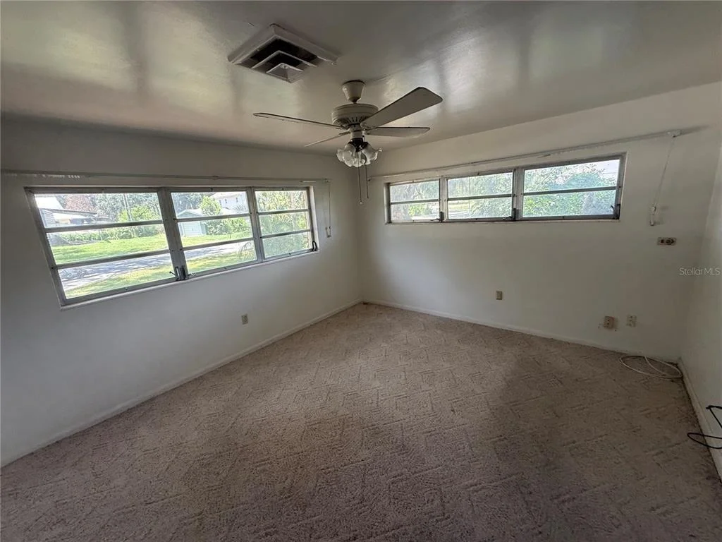 Photo of 1015 E MANN ROAD