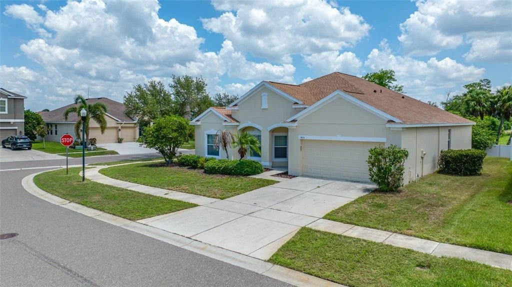 Photo of 1405 PARKER DEN DRIVE