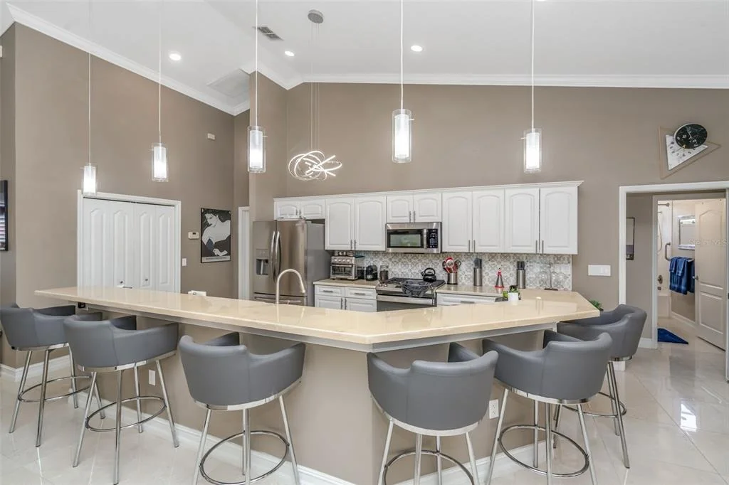 Photo of 21812 CARSON DRIVE