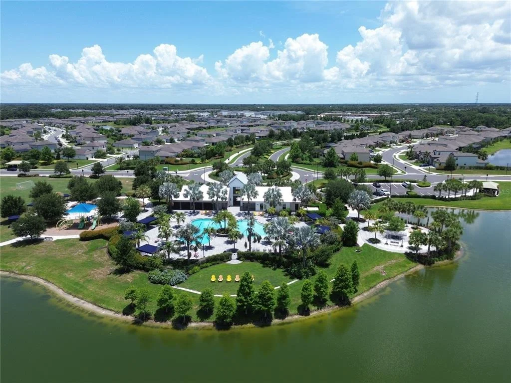 Photo of 9109 ROYAL RIVER CIRCLE